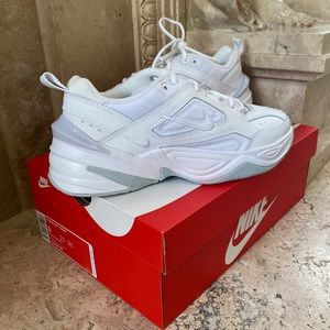• NIKE M2K TEKNO •